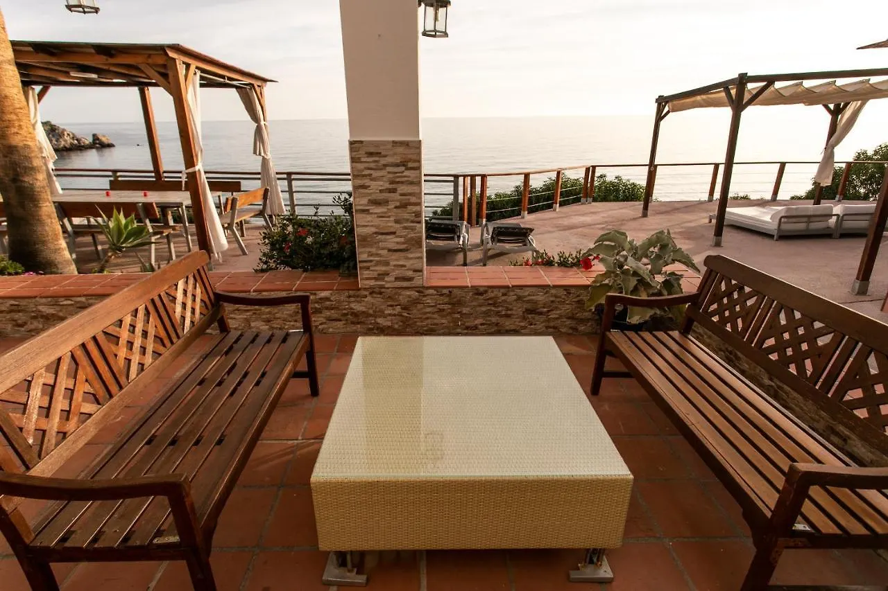 Casa Cuartel El Velero Villa Nerja 0*,