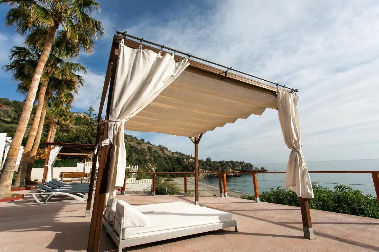 Villa Casa Cuartel El Velero à Nerja Hébergement de vacances