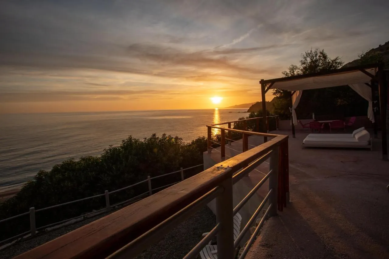 Villa Casa Cuartel El Velero à Nerja 0*,