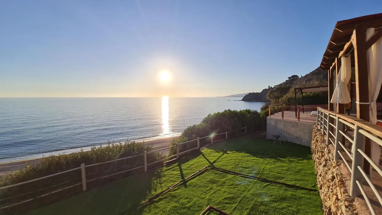 Villa Casa Cuartel El Velero à Nerja