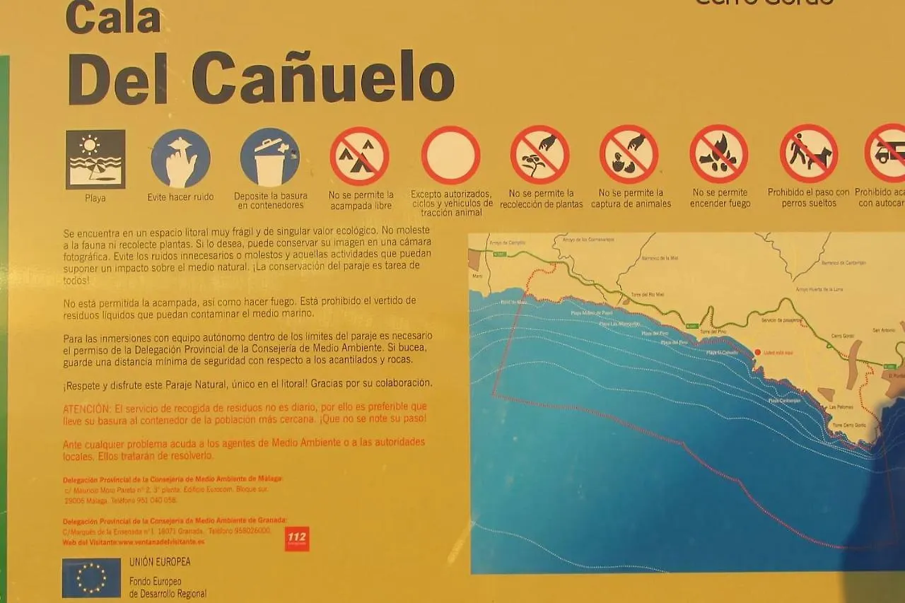 Villa Casa Cuartel El Velero à Nerja Hébergement de vacances